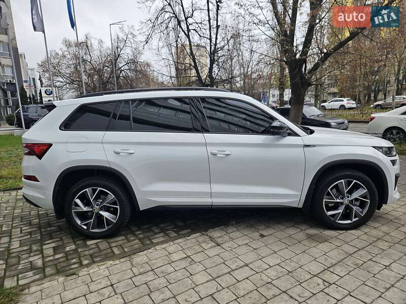Внедорожник / Кроссовер Skoda Kodiaq 2023 в Киеве фото 6 Внедорожник / Кроссовер Skoda Kodiaq 2023 в Киеве