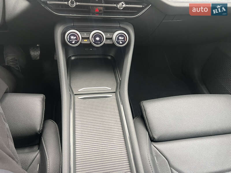 Позашляховик / Кросовер Skoda Kodiaq 2024 в Києві