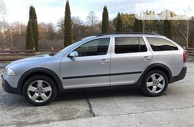 Универсал Skoda Octavia Scout 2008 в Нетешине