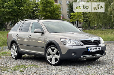 Универсал Skoda Octavia Scout 2010 в 