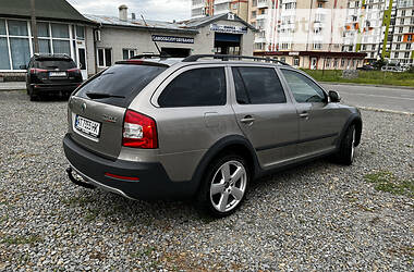 Универсал Skoda Octavia Scout 2010 в 