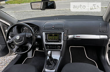 Универсал Skoda Octavia Scout 2010 в 