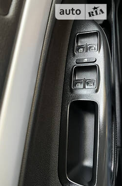 Универсал Skoda Octavia Scout 2010 в 