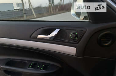 Универсал Skoda Octavia Scout 2009 в 