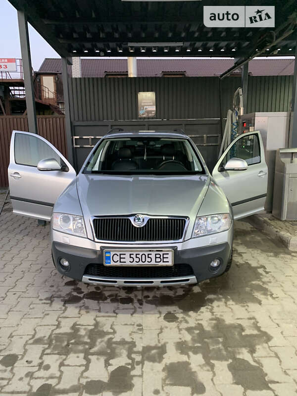 Универсал Skoda Octavia Scout 2009 в 