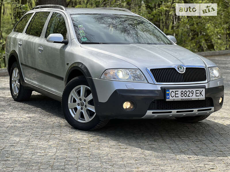 Універсал Skoda Octavia Scout 2008 в Чернівцях