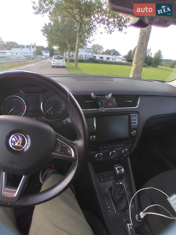 Універсал Skoda Octavia Scout 2016 в Вінниці