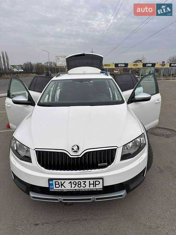 Skoda Octavia Scout 2016