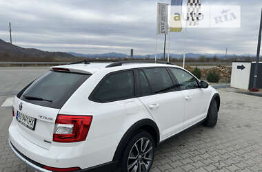 Универсал Skoda Octavia Scout 2018 в Ужгороде