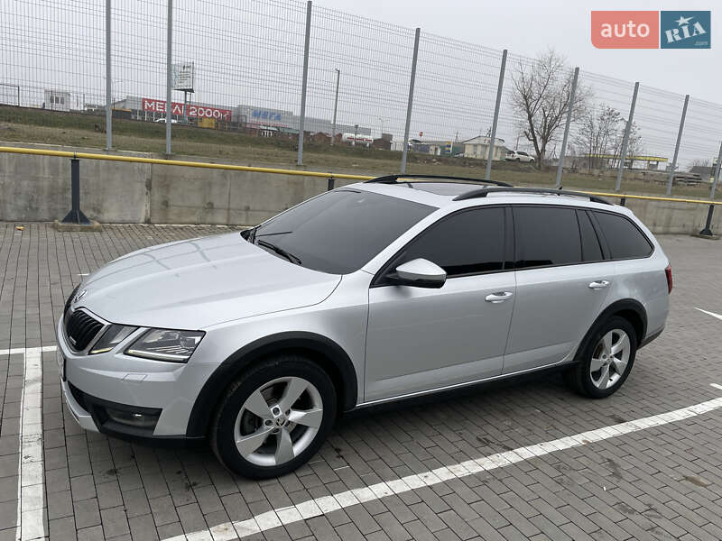 Универсал Skoda Octavia Scout 2017 в Первомайске