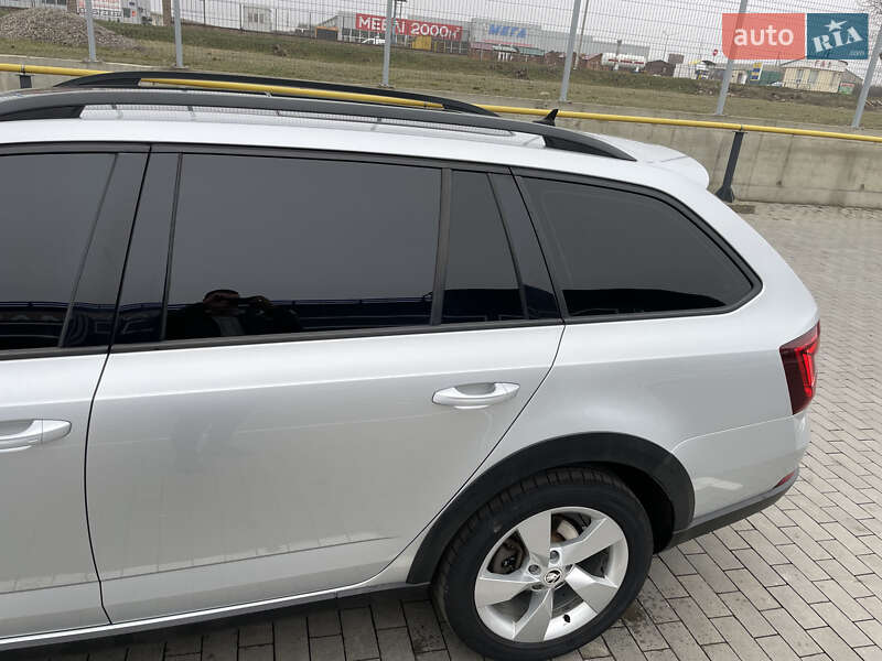 Универсал Skoda Octavia Scout 2017 в Первомайске