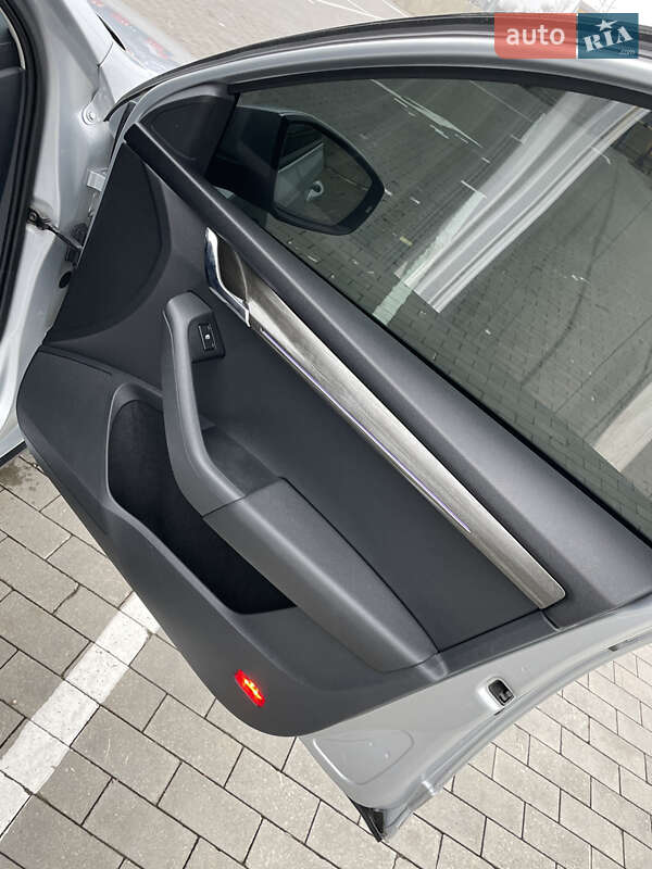 Универсал Skoda Octavia Scout 2017 в Первомайске