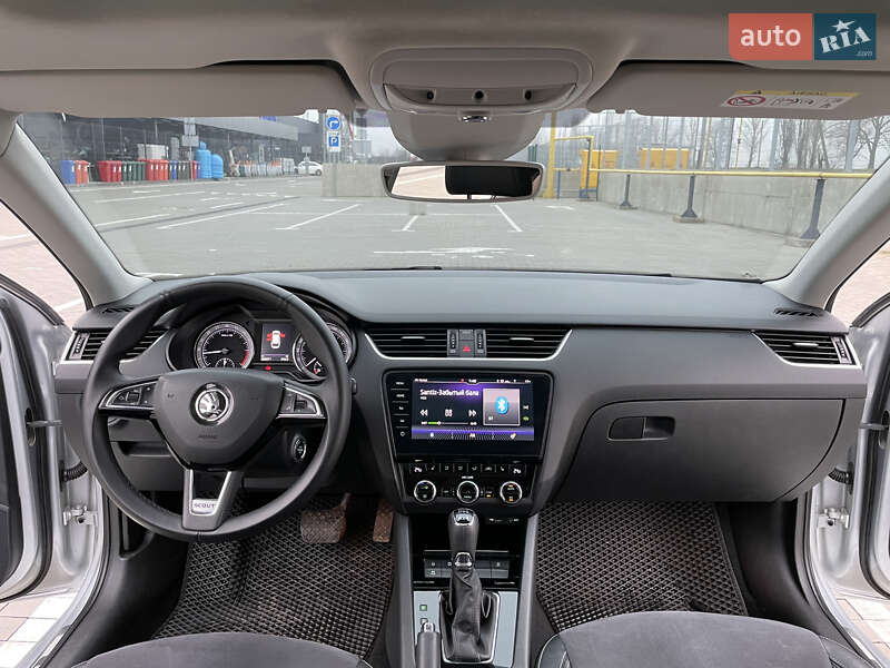 Универсал Skoda Octavia Scout 2017 в Первомайске