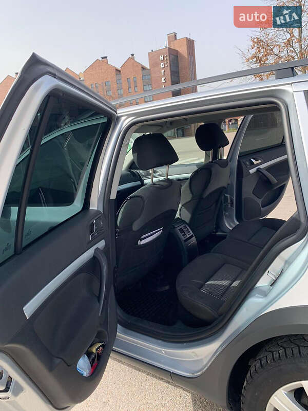 Универсал Skoda Octavia Scout 2007 в Обухове