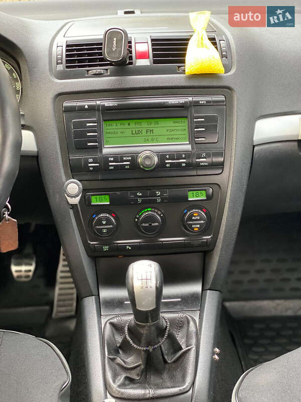 Универсал Skoda Octavia Scout 2007 в Обухове