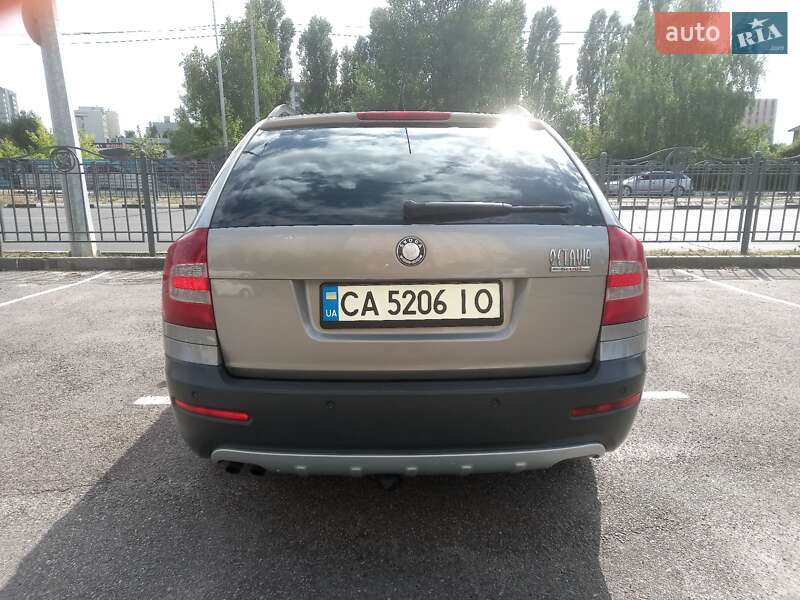 Універсал Skoda Octavia Scout 2007 в Харкові