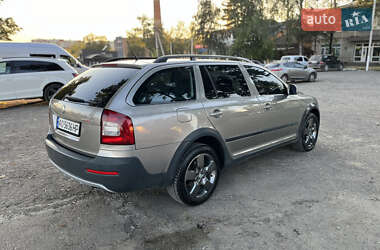 Універсал Skoda Octavia Scout 2012 в Чернівцях