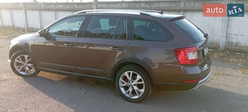 Универсал Skoda Octavia Scout 2015 в Киеве