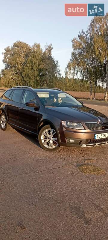 Универсал Skoda Octavia Scout 2015 в Киеве