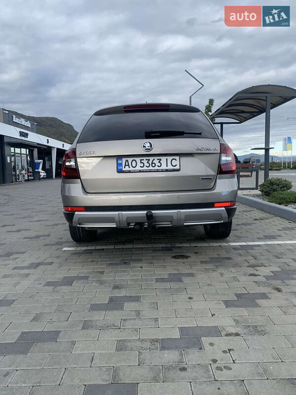 Универсал Skoda Octavia Scout 2018 в Хусте
