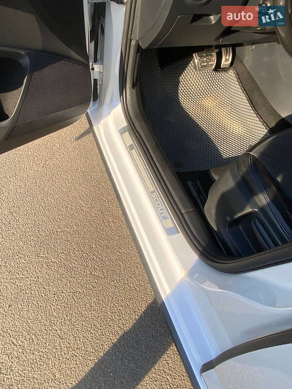 Універсал Skoda Octavia Scout 2019 в Кривому Розі