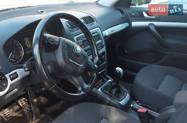 Универсал Skoda Octavia Scout 2009 в 