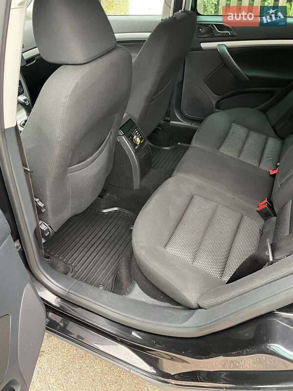 Універсал Skoda Octavia Scout 2013 в Львові