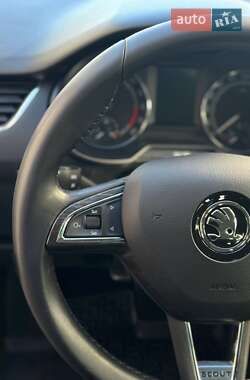Универсал Skoda Octavia Scout 2017 в 