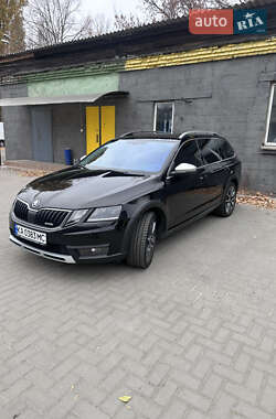 Универсал Skoda Octavia Scout 2020 в 