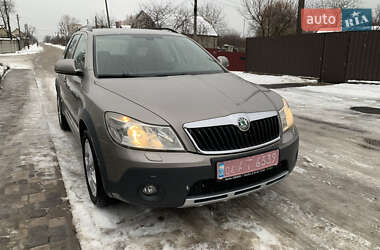 Універсал Skoda Octavia Scout 2009 в Житомирі