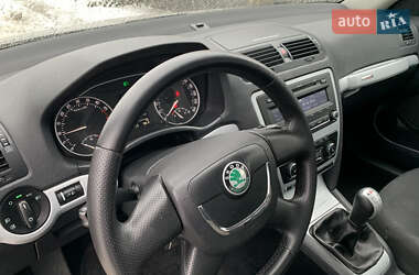 Універсал Skoda Octavia Scout 2009 в Житомирі