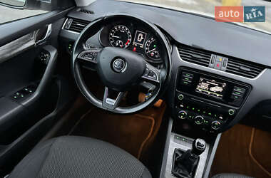 Универсал Skoda Octavia Scout 2015 в 