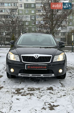 Универсал Skoda Octavia Scout 2010 в Сумах