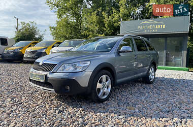 Универсал Skoda Octavia Scout 2013 в Ровно