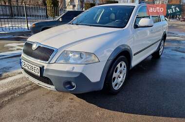 Универсал Skoda Octavia Scout 2009 в Чернигове