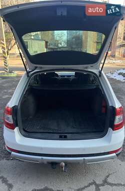 Універсал Skoda Octavia Scout 2014 в 