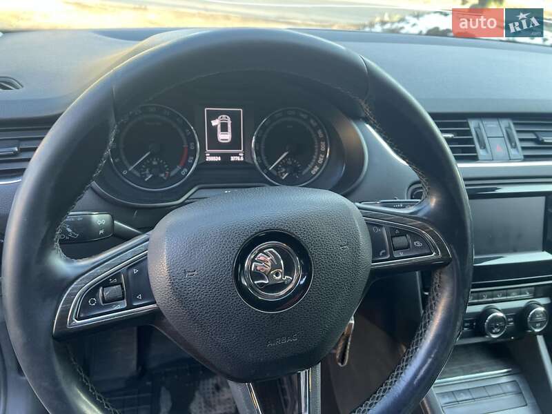 Універсал Skoda Octavia Scout 2014 в Черкасах фото 28 Універсал Skoda Octavia Scout 2014 в Черкасах