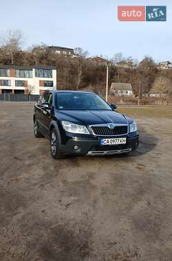 Универсал Skoda Octavia Scout 2012 в Черкассах