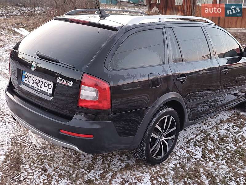 Универсал Skoda Octavia Scout 2011 в Турке фото 10 Универсал Skoda Octavia Scout 2011 в Турке