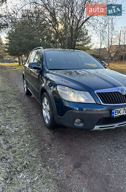 Універсал Skoda Octavia Scout 2012 в 