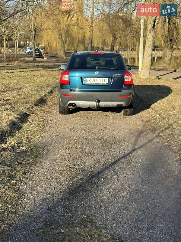 Універсал Skoda Octavia Scout 2012 в Рівному