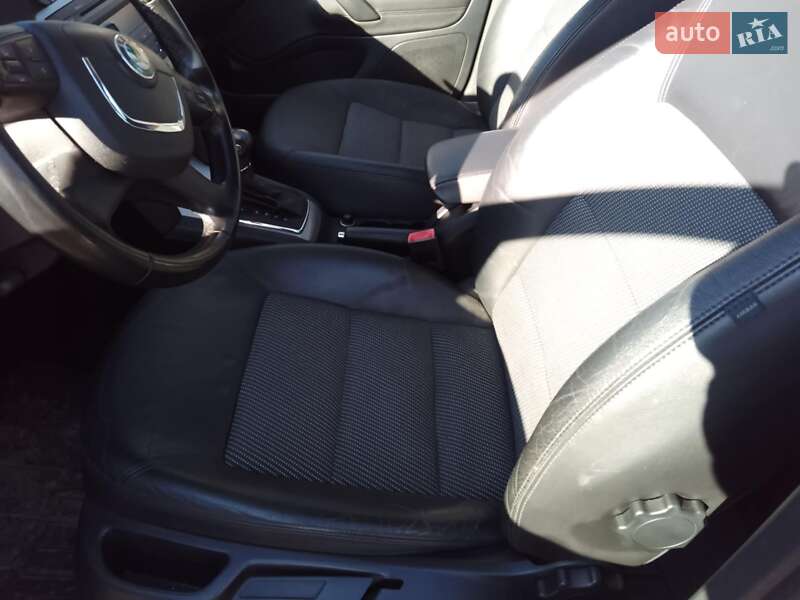 Универсал Skoda Octavia Scout 2010 в Старом Самборе
