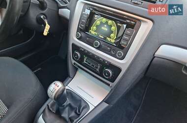 Універсал Skoda Octavia Scout 2010 в 