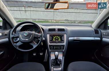Універсал Skoda Octavia Scout 2010 в 