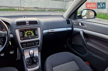 Універсал Skoda Octavia Scout 2010 в 
