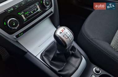 Універсал Skoda Octavia Scout 2010 в 