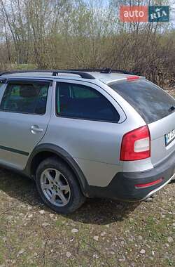 Універсал Skoda Octavia Scout 2010 в 