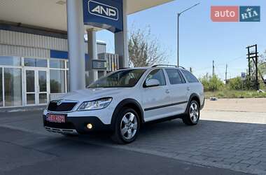 Универсал Skoda Octavia Scout 2012 в 