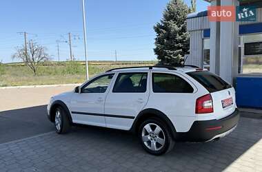 Универсал Skoda Octavia Scout 2012 в 