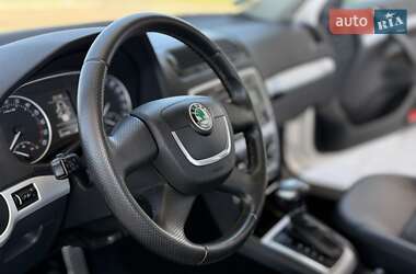 Универсал Skoda Octavia Scout 2012 в 